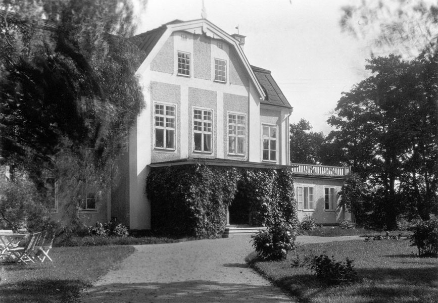 1927