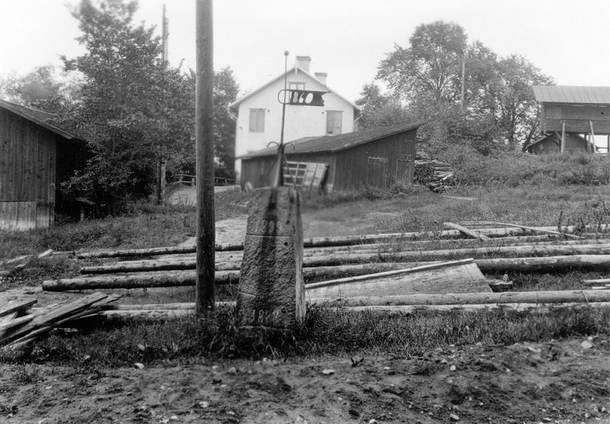 1927