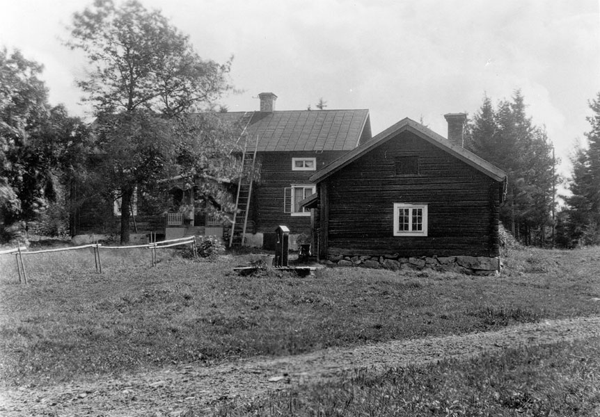 1927