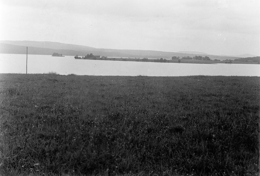 1927