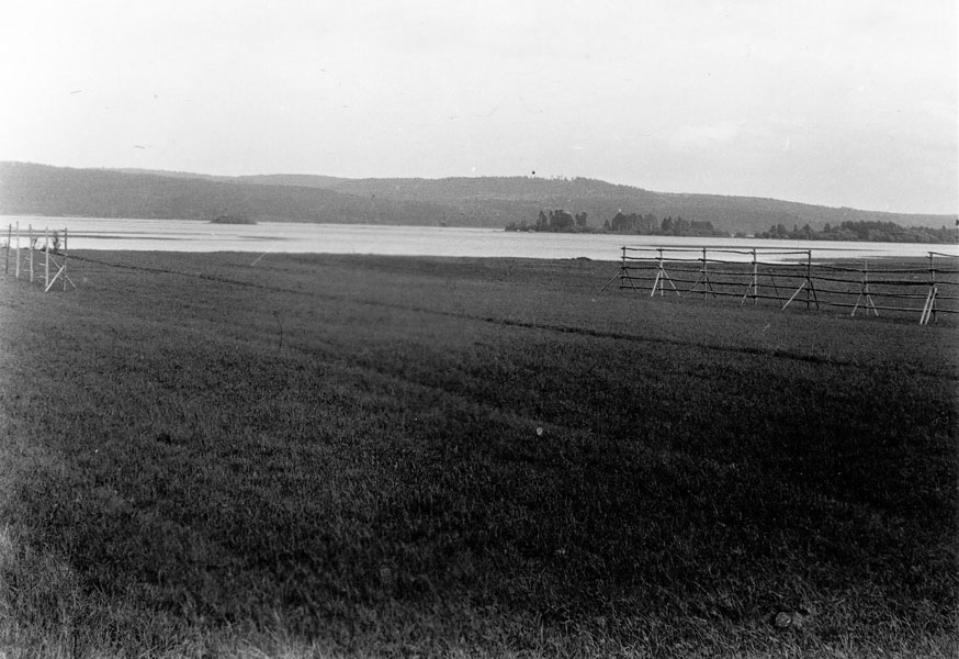 1927