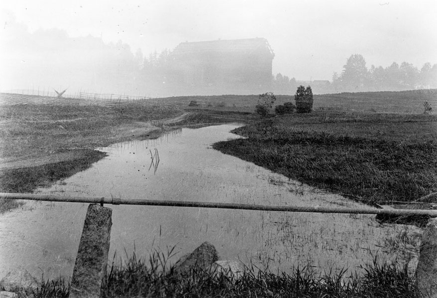 1927